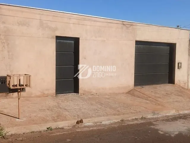 Casa 2 quartos e 1 banheiro, à venda, no bairro Parque das Aroeiras em Uberaba