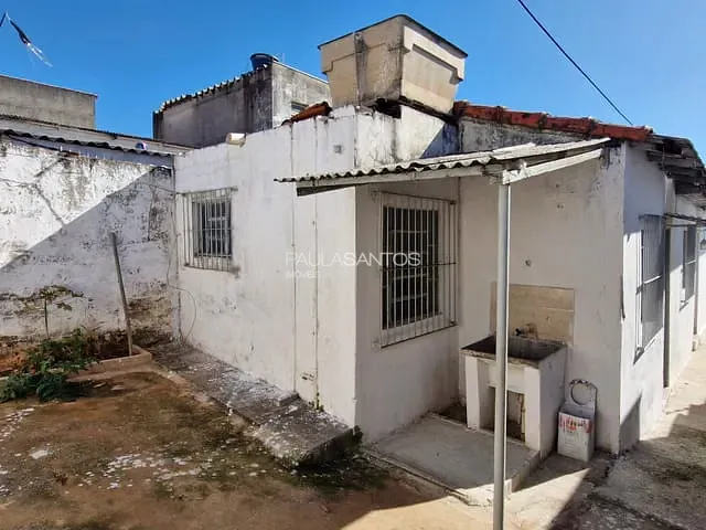 Casa com 180m² 1 quarto e 1 banheiro, para alugar, no bairro Jardim Simus em Sorocaba