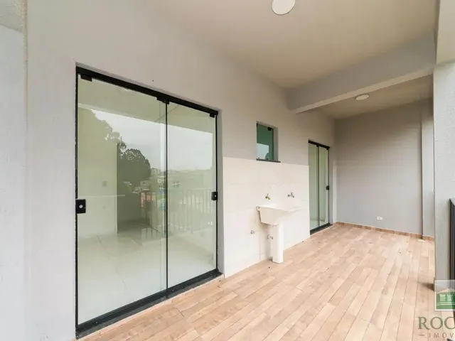 Casa com 120m² 2 quartos e 1 banheiro, para alugar, no bairro Santa Cândida em Curitiba