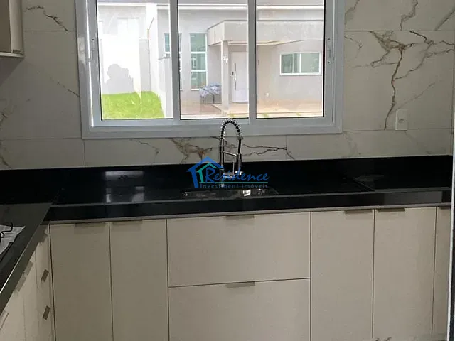 Casa com 150m² 3 quartos e 2 banheiros, à venda, no bairro Jardins do Império em Indaiatuba