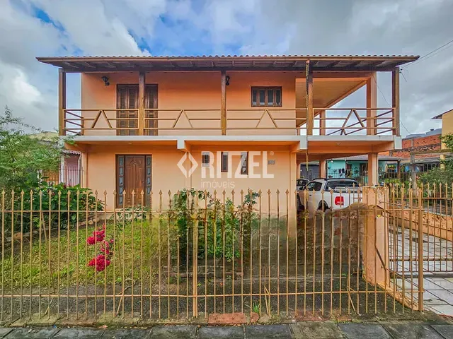 Casa 3 quartos e 2 banheiros, para alugar, no bairro Industrial em Novo Hamburgo