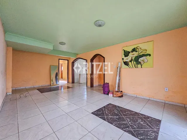 Casa 3 quartos e 2 banheiros, para alugar, no bairro Industrial em Novo Hamburgo