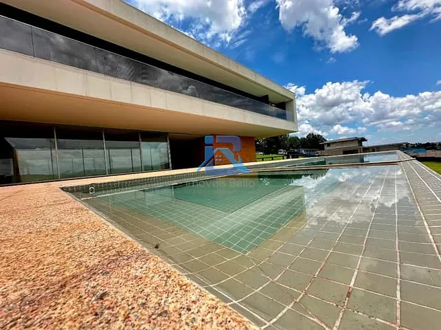 Casa com 3180m² 6 quartos e 2 banheiros, à venda, no bairro Condomínio Quinta da Baroneza em Bragança Paulista