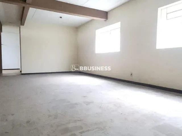 Casa 3 quartos e 1 banheiro, à venda, no bairro Medianeira em Caxias do Sul