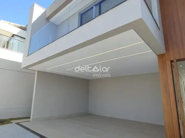 Casa com 335m² 4 quartos e 4 banheiros, à venda, no bairro Gran Park em Vespasiano