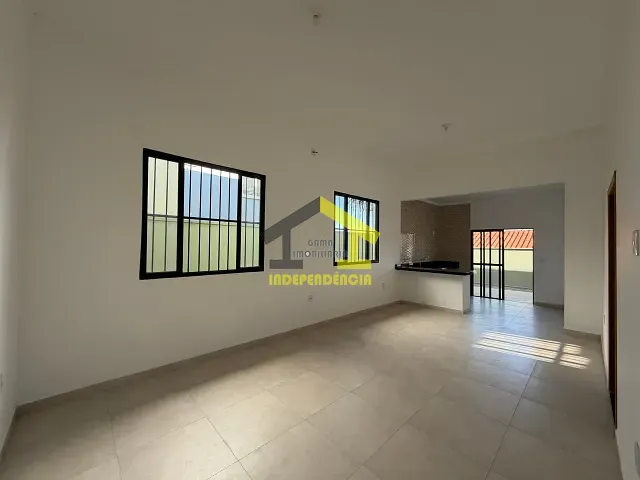 Casa com 250m² 3 quartos e 2 banheiros, à venda, no bairro Loteamento Residencial Central Park II em Itatiba