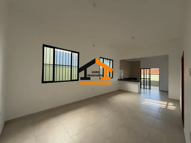 Casa com 250m² 3 quartos e 2 banheiros, à venda, no bairro Loteamento Residencial Central Park II em Itatiba