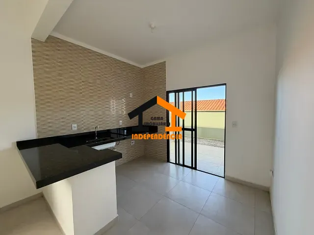 Casa com 250m² 3 quartos e 2 banheiros, à venda, no bairro Loteamento Residencial Central Park II em Itatiba
