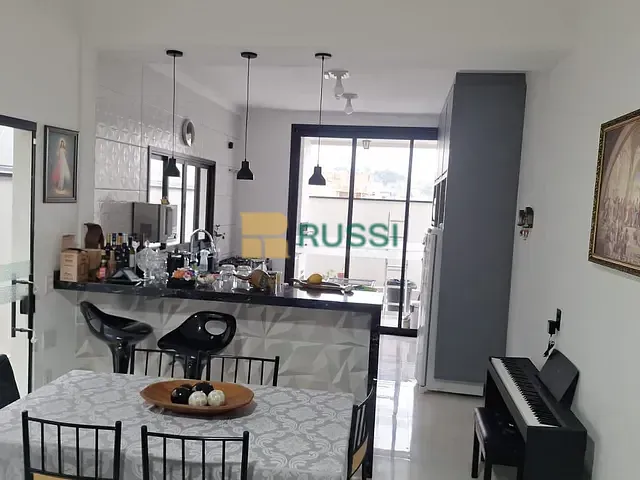 Casa com 250m² 3 quartos e 3 banheiros, à venda, no bairro Bandeira Branca em Jacareí
