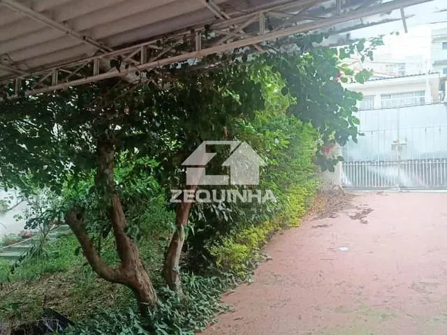 Casa com 250m² 1 quarto e 1 banheiro, à venda, no bairro Umuarama em Osasco