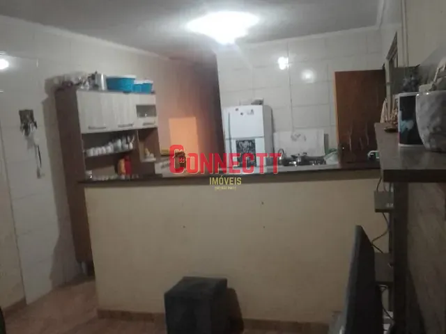 Casa com 250m² 2 quartos e 1 banheiro, à venda, no bairro São Lucas em Jardinópolis