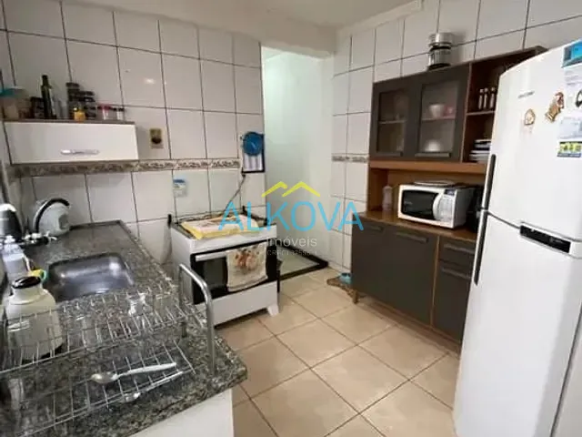 Casa com 250m² 4 quartos e 4 banheiros, à venda ou para alugar, no bairro Bosque dos Eucaliptos em São José dos Campos