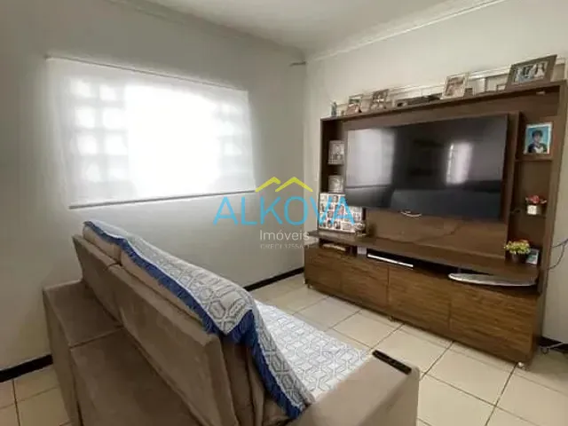 Casa com 250m² 4 quartos e 4 banheiros, à venda ou para alugar, no bairro Bosque dos Eucaliptos em São José dos Campos