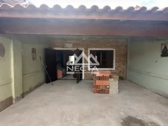 Casa com 158m² 2 quartos e 2 banheiros, à venda, no bairro Praia das Palmeiras em Caraguatatuba