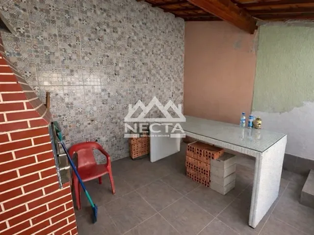 Casa com 158m² 2 quartos e 2 banheiros, à venda, no bairro Praia das Palmeiras em Caraguatatuba