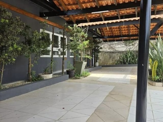Casa com 700m² 7 quartos e 5 banheiros, à venda, no bairro Nova Higienópolis em Jandira