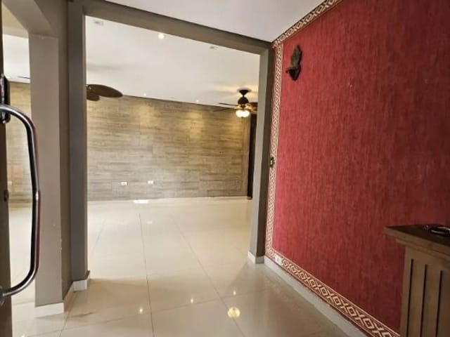 Casa com 700m² 7 quartos e 5 banheiros, à venda, no bairro Nova Higienópolis em Jandira