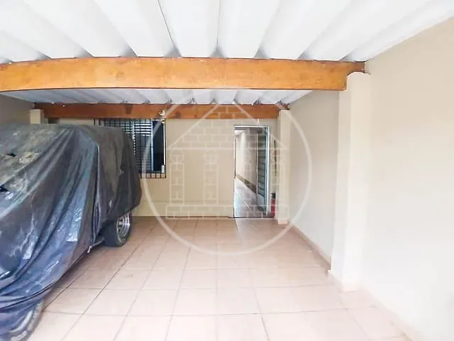 Casa com 165m² 2 quartos e 1 banheiro, à venda, no bairro Terceira Divisão de Interlagos em São Paulo