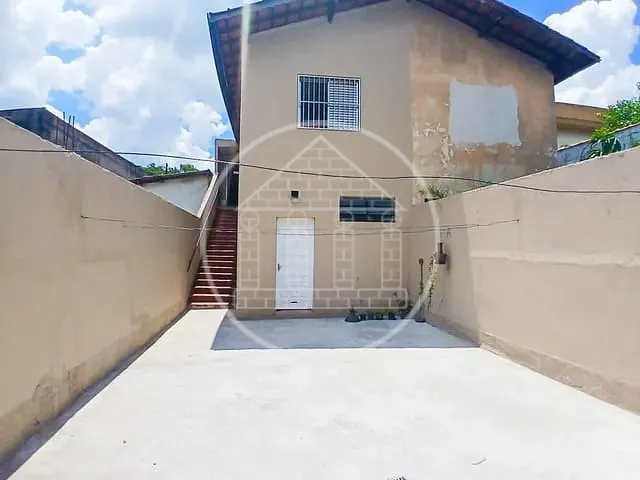 Casa com 165m² 2 quartos e 1 banheiro, à venda, no bairro Terceira Divisão de Interlagos em São Paulo