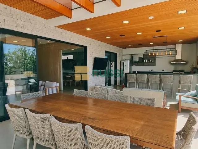 Casa com 513m² 4 quartos e 6 banheiros, à venda, no bairro Condomínio Residencial Montserrat em São José dos Campos