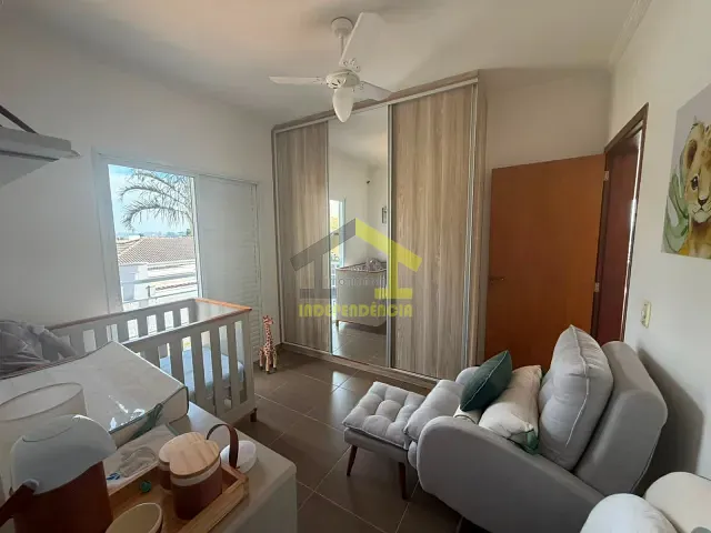Casa com 470m² 4 quartos e 3 banheiros, à venda ou para alugar, no bairro Parque das Laranjeiras em Itatiba