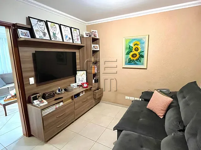 Casa 4 quartos e 5 banheiros, à venda, no bairro Operária em Londrina