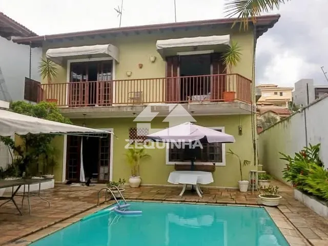 Casa com 360m² 4 quartos e 4 banheiros, à venda, no bairro City Bussocaba em Osasco