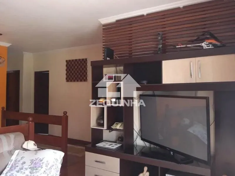 Casa, 4 quartos, 226 m² - Foto 6