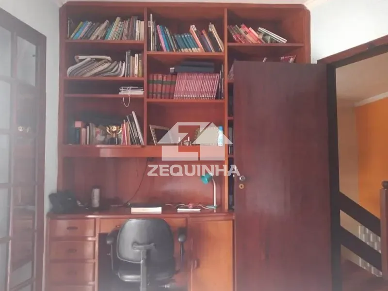 Casa, 4 quartos, 226 m² - Foto 8