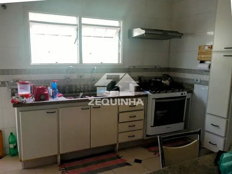 Casa, 4 quartos, 226 m² - Foto 14