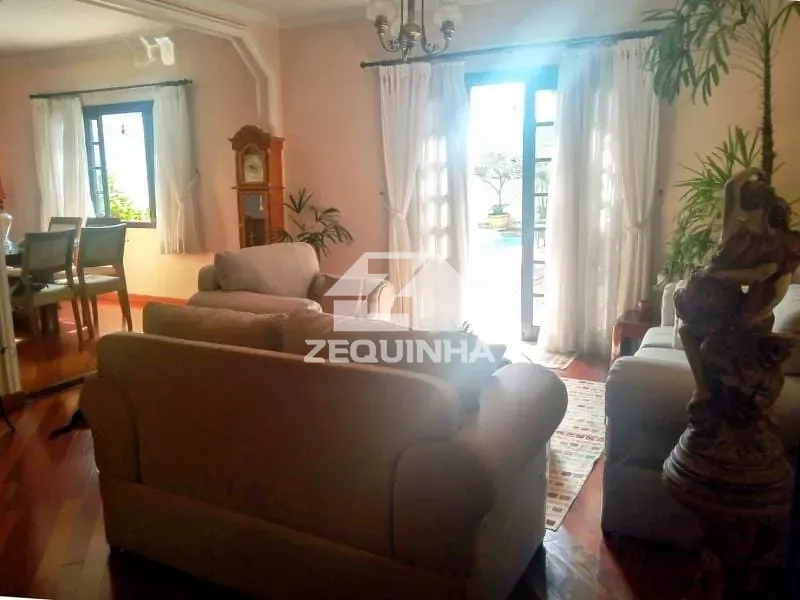 Casa, 4 quartos, 226 m² - Foto 23
