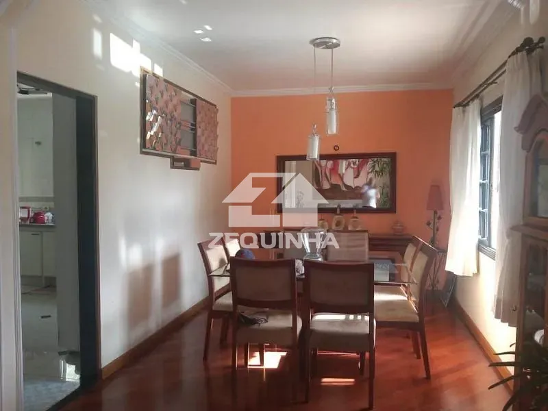 Casa, 4 quartos, 226 m² - Foto 24