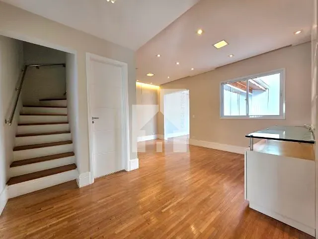 Casa com 115m² 3 quartos e 3 banheiros, à venda, no bairro Jardim Colônia em Jundiaí