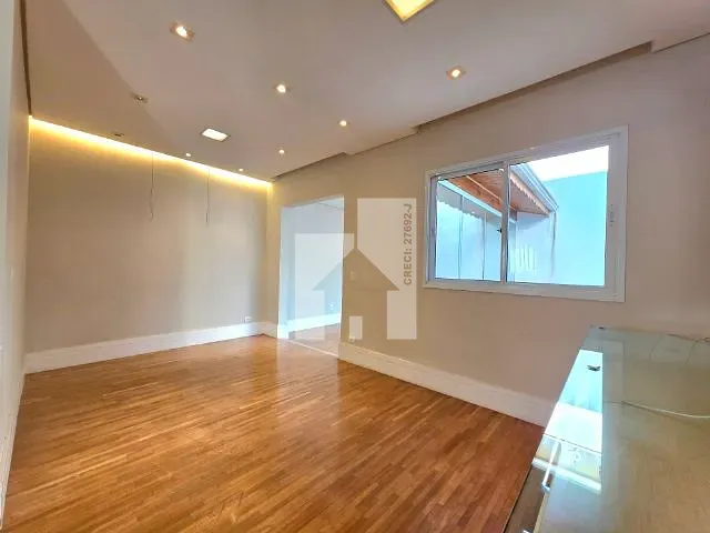 Casa com 115m² 3 quartos e 3 banheiros, à venda, no bairro Jardim Colônia em Jundiaí