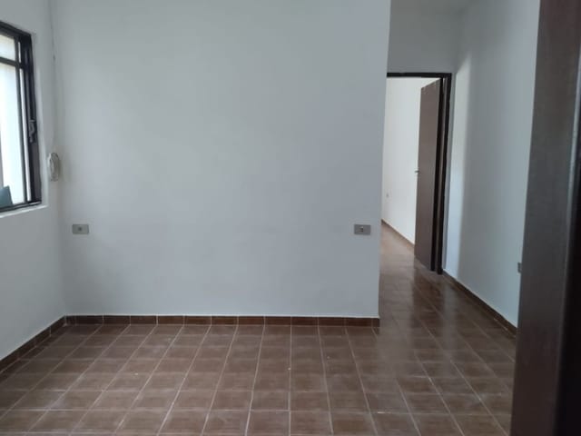 Foto do Casa - Edícula com 1 dormitório para alugar, 45 m² por R$ 1.300,00/mês - Jardim Vale do Sol - São José dos Campos/SP | INDEPENDENCE NEGOCIOS IMOBILIARIOS LTDA