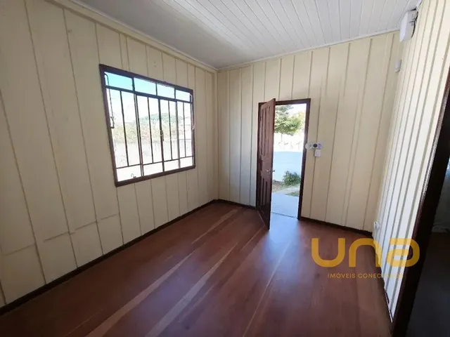 Casa 2 quartos e 1 banheiro, para alugar, no bairro CAPAO DA IMBUIA em Curitiba