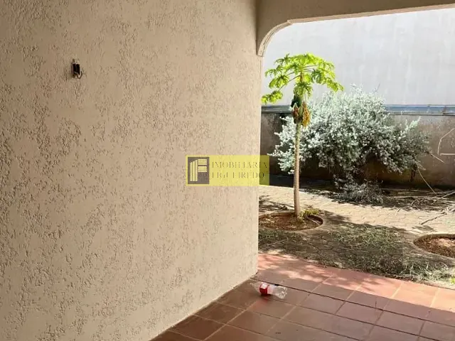 Casa com 390m², à venda, no bairro Parque Industrial em São José do Rio Preto