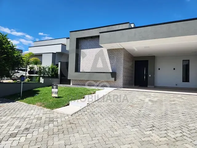 Casa com 363m² 3 quartos e 3 banheiros, à venda, no bairro Residencial Flor D'Aldeia em Holambra