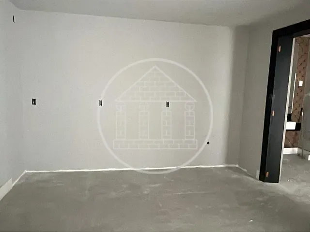 Casa com 300m², para alugar, no bairro Indianópolis em São Paulo