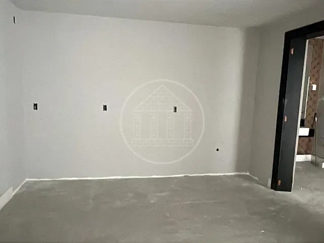 Casa com 300m², para alugar, no bairro Indianópolis em São Paulo