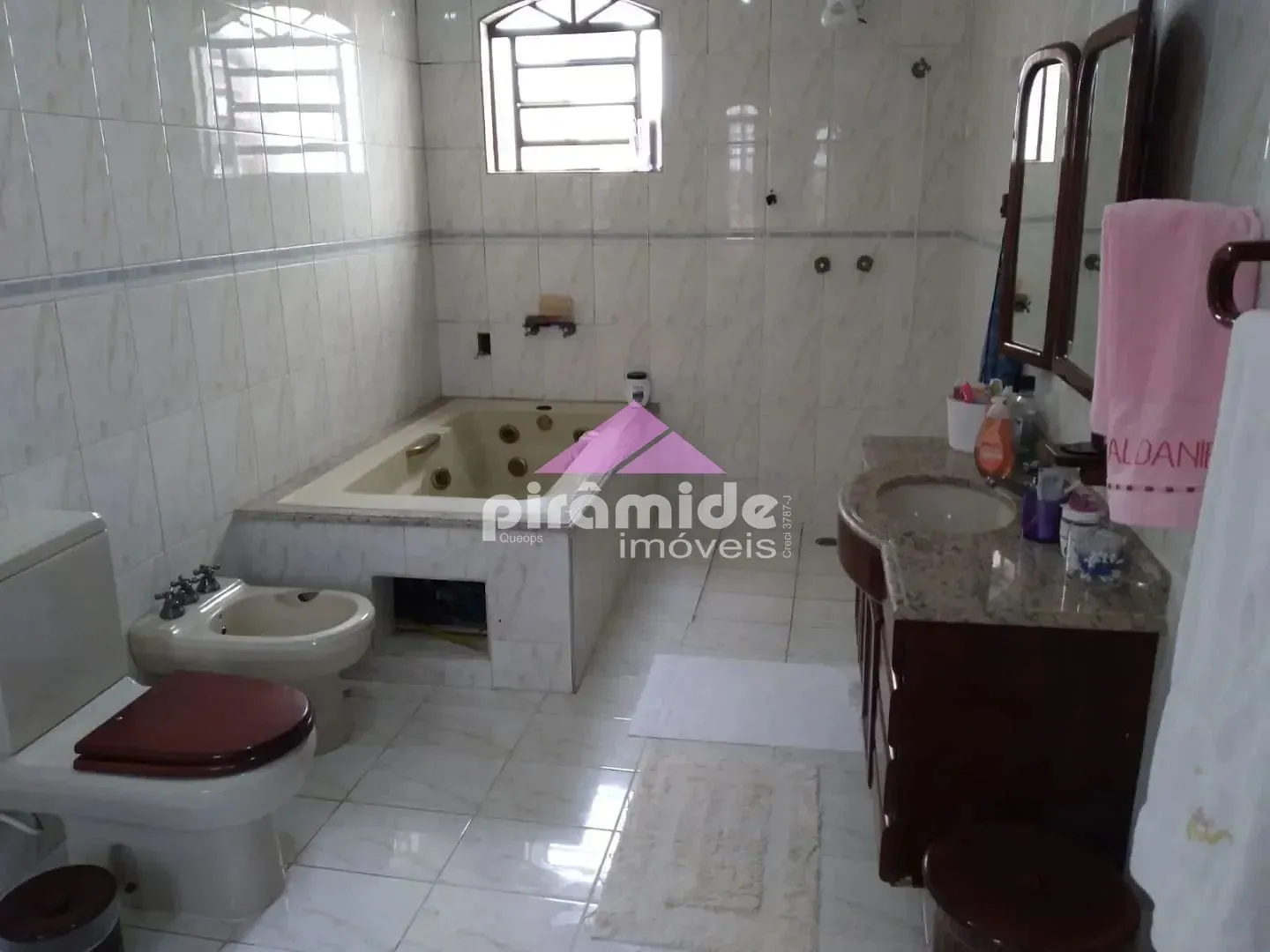 Casa, 3 quartos, 205 m² - Foto 9
