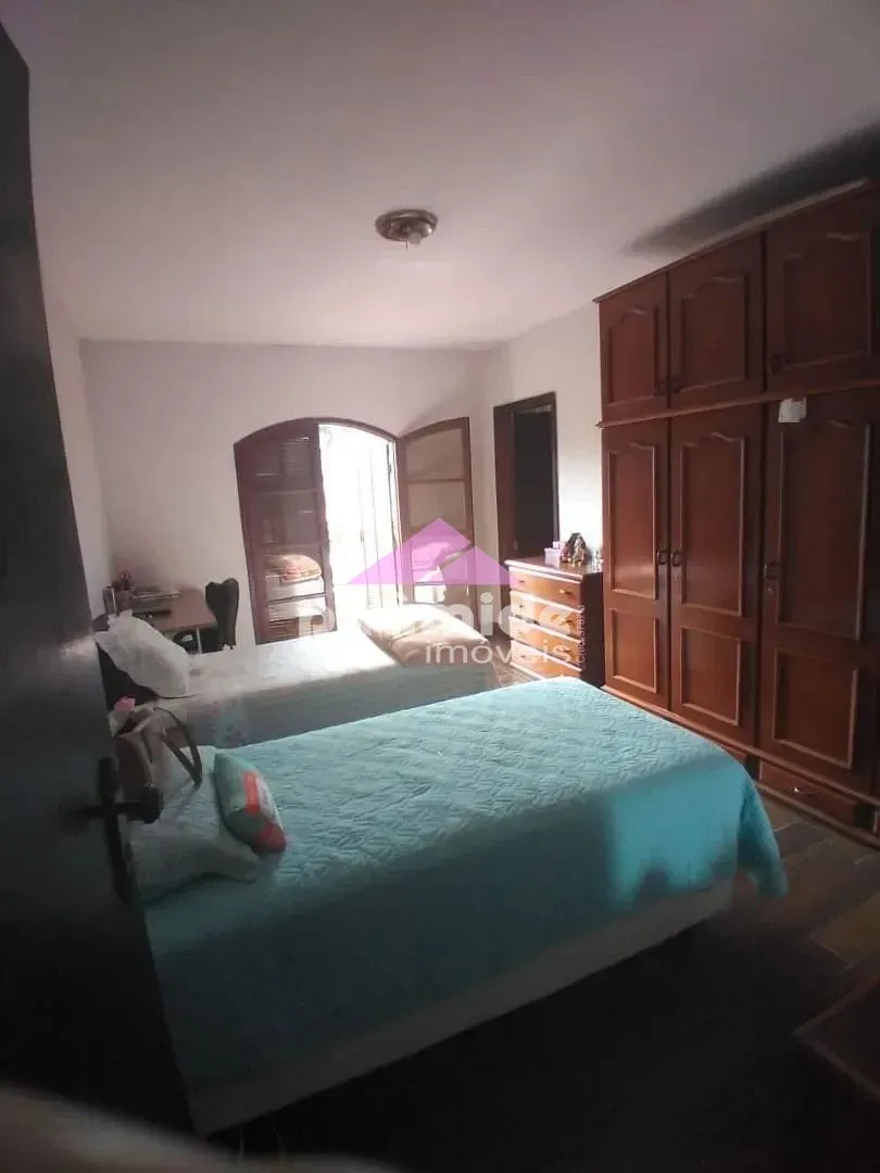 Casa, 3 quartos, 205 m² - Foto 8