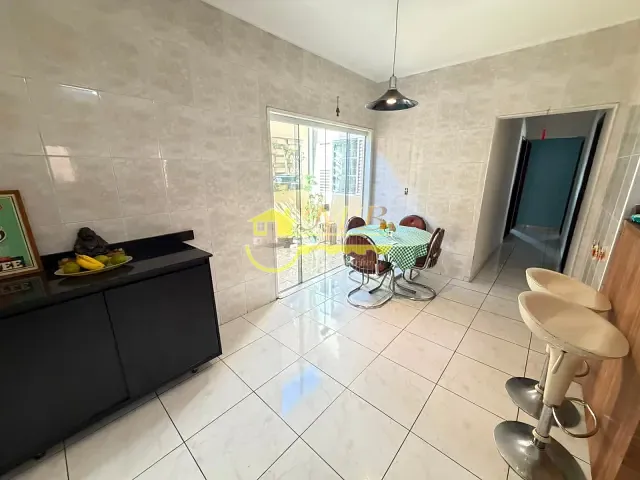 Casa 3 quartos e 2 banheiros, à venda, no bairro Jardim São Pedro de Viracopos em Campinas