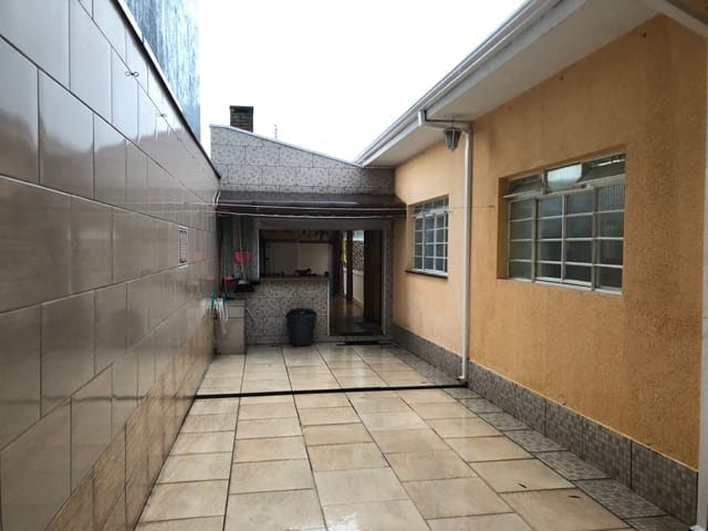 Casa com 312m² 4 quartos e 3 banheiros, à venda, no bairro Alto do Cardoso em Pindamonhangaba