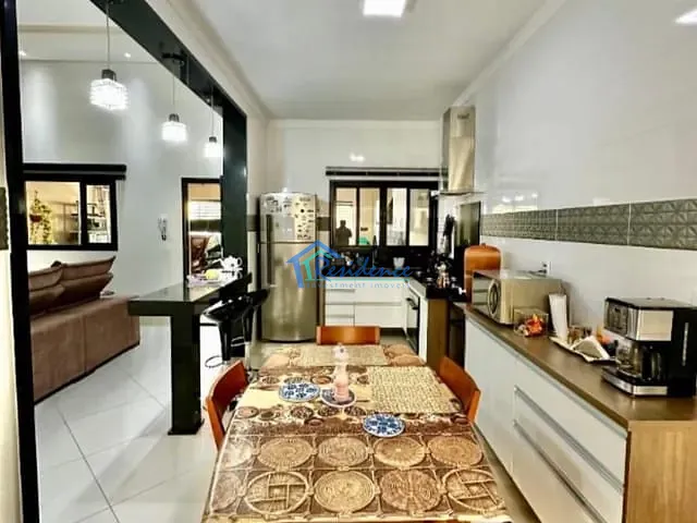 Casa com 150m² 3 quartos e 2 banheiros, à venda, no bairro Jardim Residencial Veneza em Indaiatuba