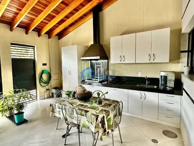 Casa com 150m² 3 quartos e 2 banheiros, à venda, no bairro Jardim Residencial Veneza em Indaiatuba