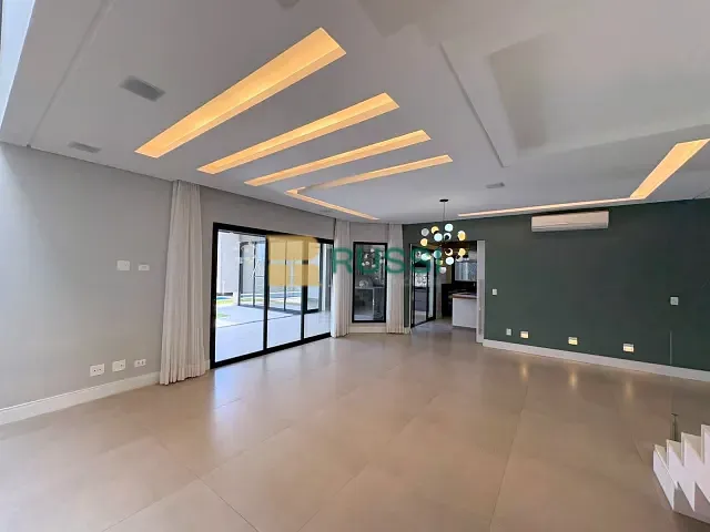 Casa com 400m² 4 quartos e 5 banheiros, à venda, no bairro Jardim do Golfe em São José dos Campos