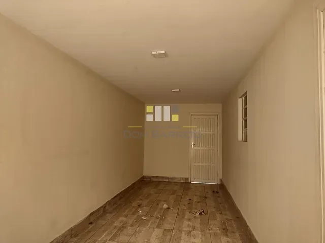 Casa com 300m² 2 quartos e 1 banheiro, à venda, no bairro Centro em Sumaré