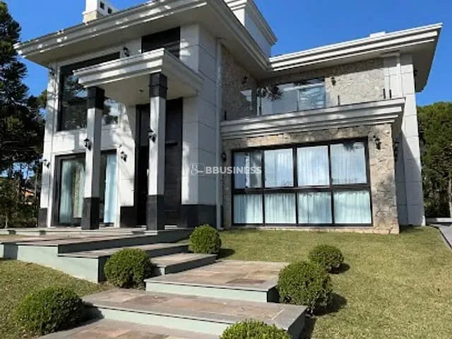 Casa 5 quartos e 5 banheiros, à venda, no bairro Aspen Mountain em Gramado