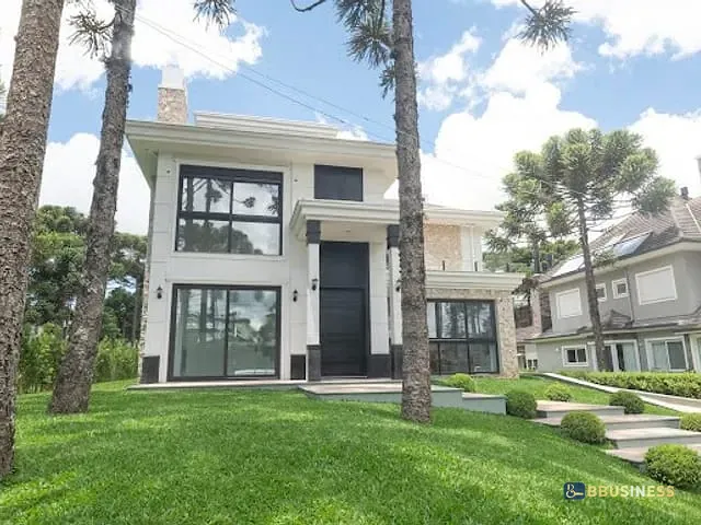 Casa 5 quartos e 5 banheiros, à venda, no bairro Aspen Mountain em Gramado